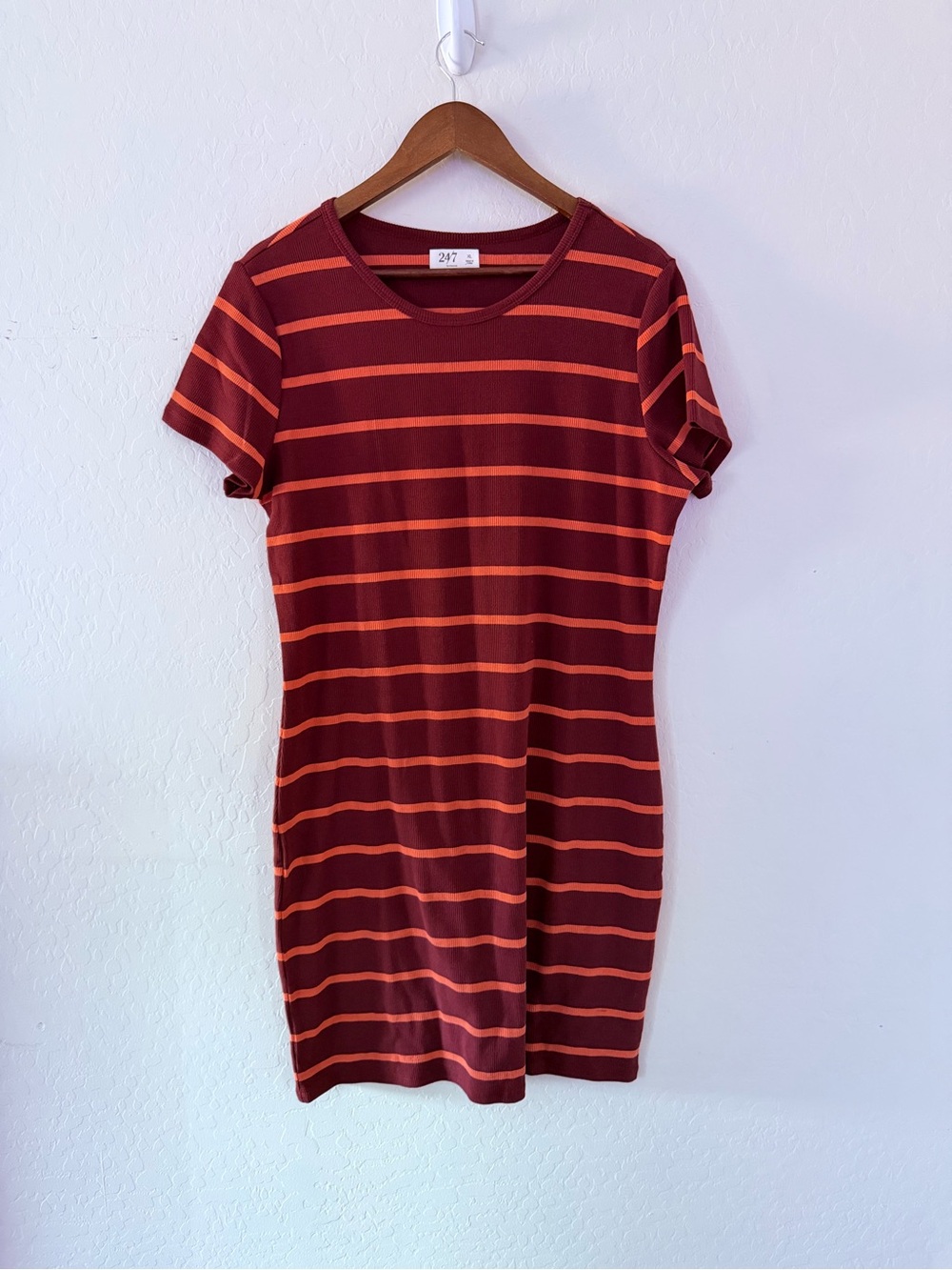 24/7 by Maurices Striped Ribbed T-Shirt Dress‎ XL Burgundy Orange Coral Fitted